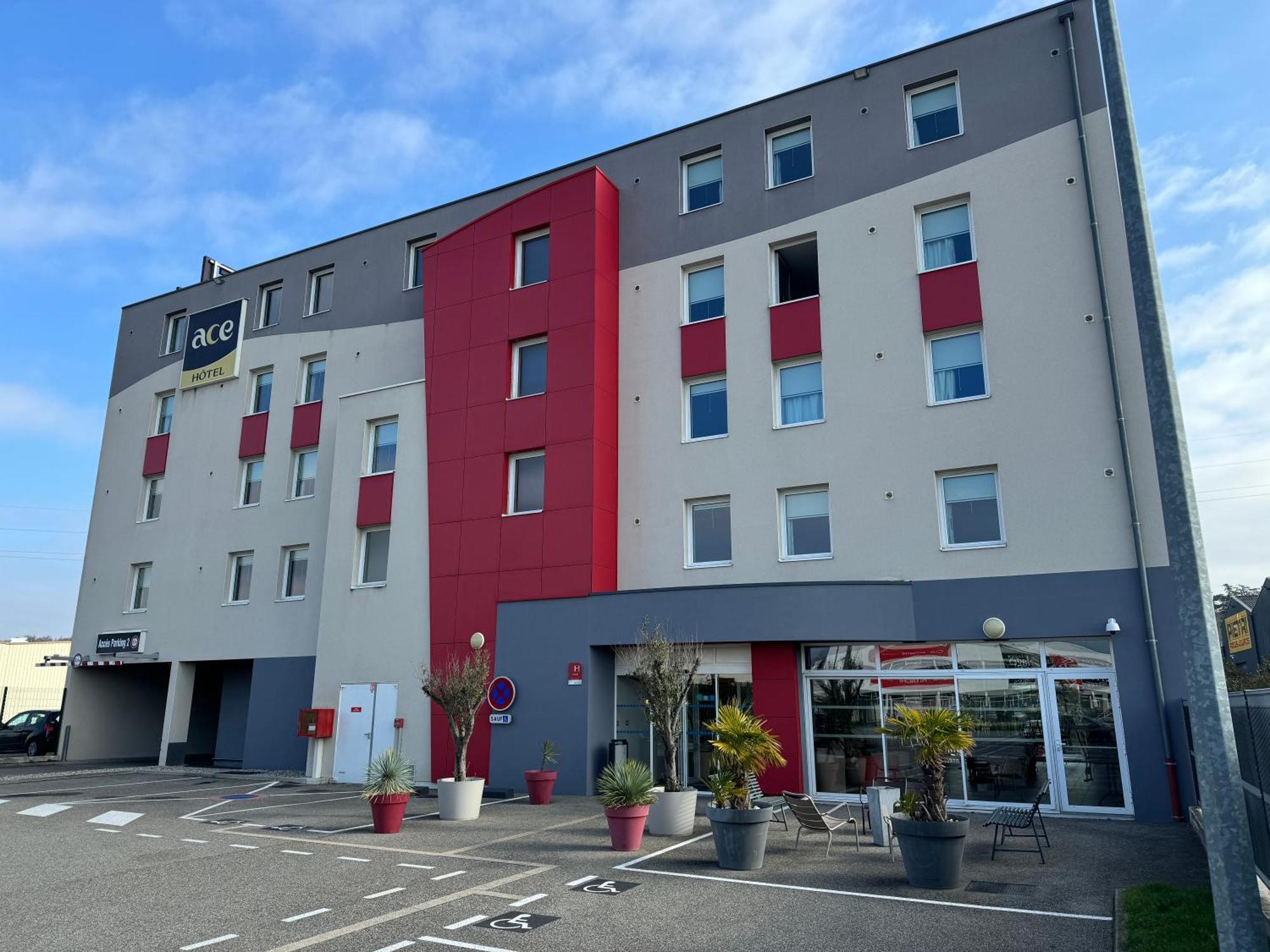 Ace Hotel Valence Valence  Exterior photo